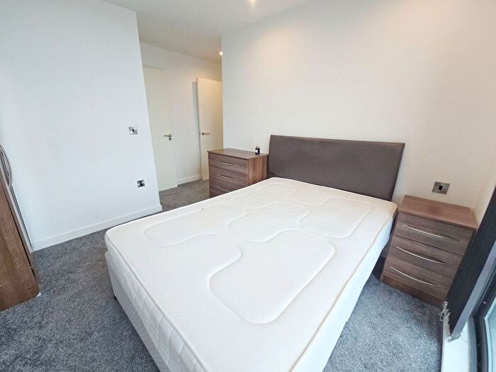 2 Bedroom Flat For Sale In Sackville Street, Barnsley, S70