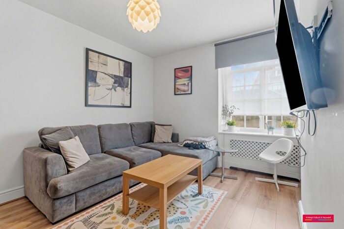 2 Bedroom Flat To Rent In Harrowby Street, Marylebone, London, W1H