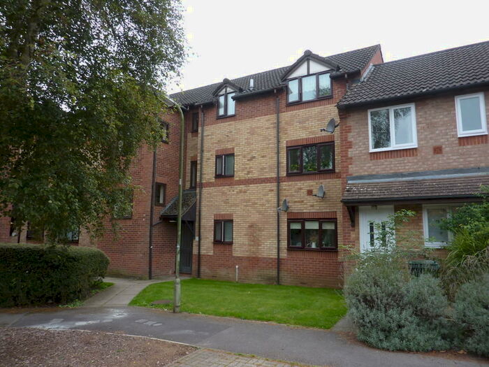 1 Bedroom Flat To Rent In Broome Way, Banbury, OX16