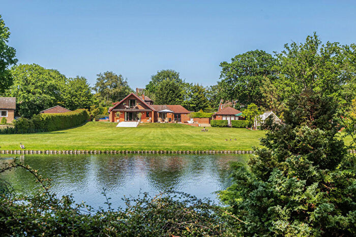4 Bedroom Detached House For Sale In Long Lane, Strumpshaw, NR13