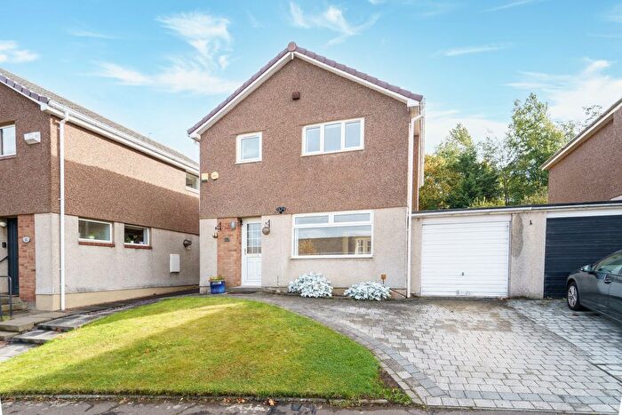 3 Bedroom Detached House For Sale In Currievale Drive, Currie, Edinburgh, EH14