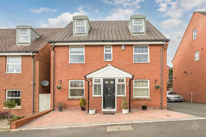 5 Bedroom Detached House For Sale In Kirkpatrick Drive, Wordsley, DY8