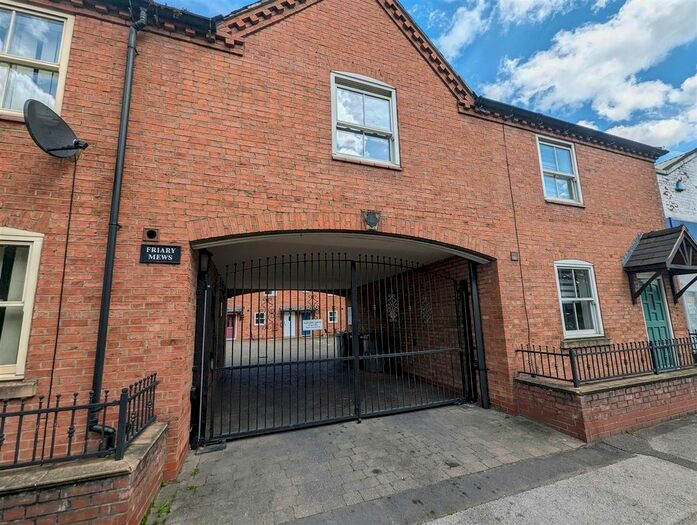 2 Bedroom Mews To Rent In Appleton Gate, Newark, NG24
