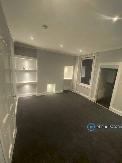 1 Bedroom Flat To Rent In Gibson Street, Kilmarnock, KA1