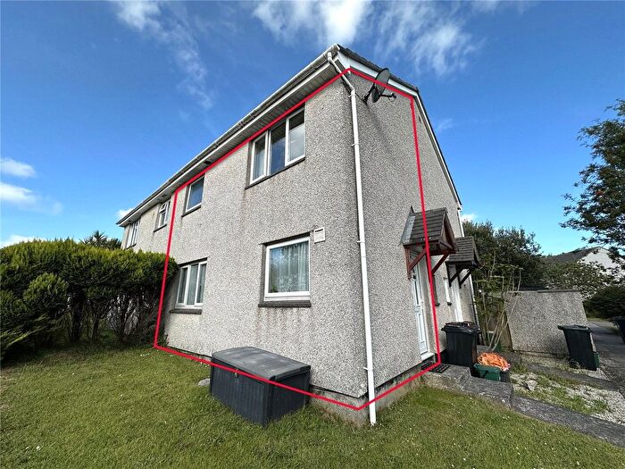 1 Bedroom Flat To Rent In Deeble Close, Threemilestone, Truro, TR3