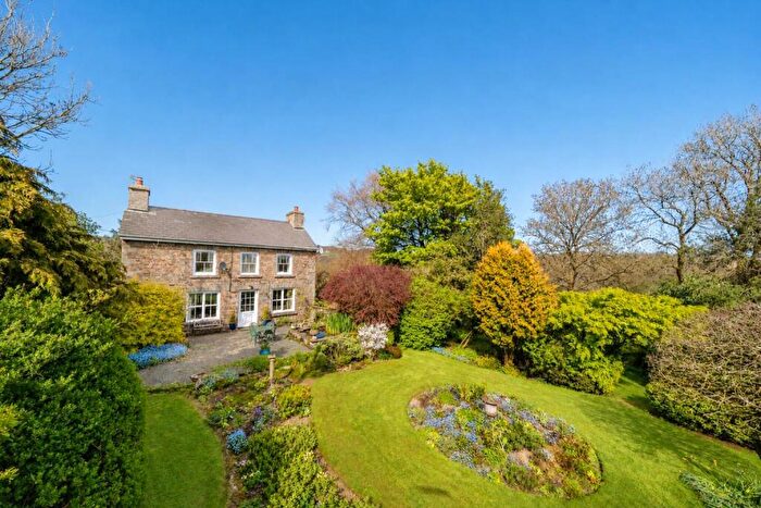 3 Bedroom Country House For Sale In Llanafanfawr, Builth Wells, LD2