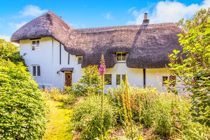 5 Bedroom Detached House To Rent In Doctors Hill, Sherfield English, Romsey, SO51