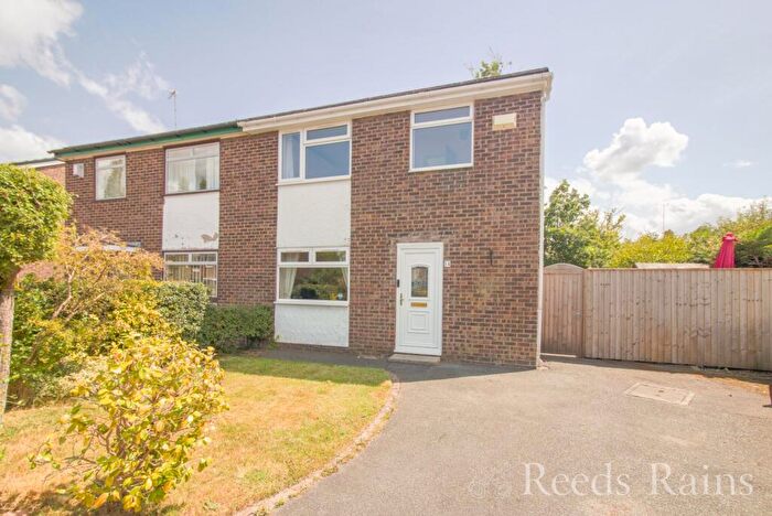 3 Bedroom Semi-Detached House For Sale In Strawberry Green, Whitby, Ellesmere Port, Cheshire, CH66