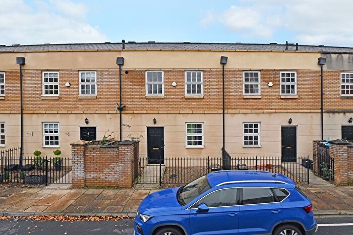 2 Bedroom Terraced House To Rent In Bishopfields Drive, York, North Yorkshire, YO26