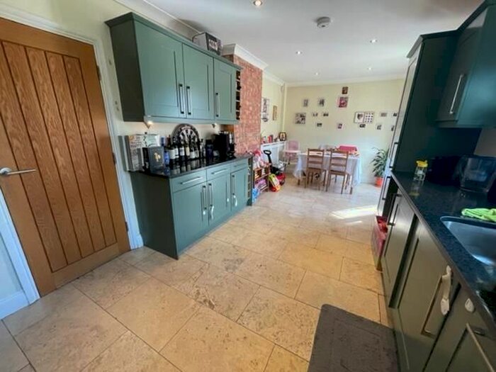 3 Bedroom Property To Rent In Coleshill Drive, Bishopsworth, Bristol, BS13