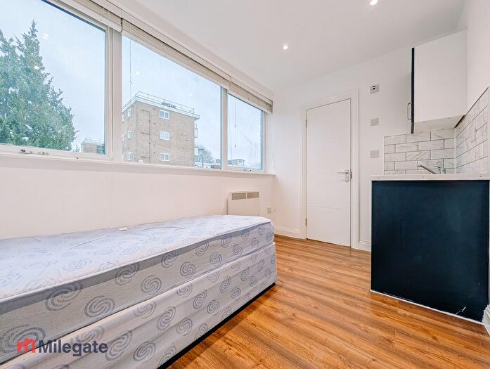Studio To Rent In Cortis Road, London, SW15