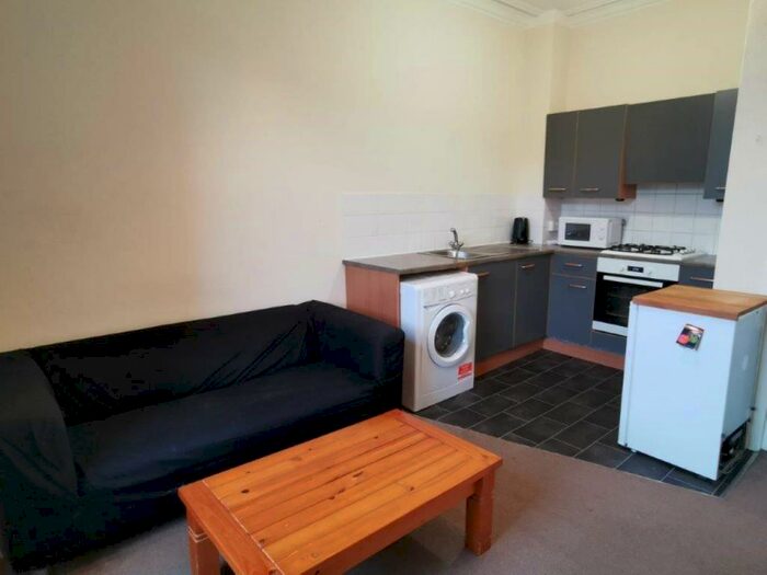 1 Bedroom Flat To Rent In Albert Street, Leith, Edinburgh, EH7