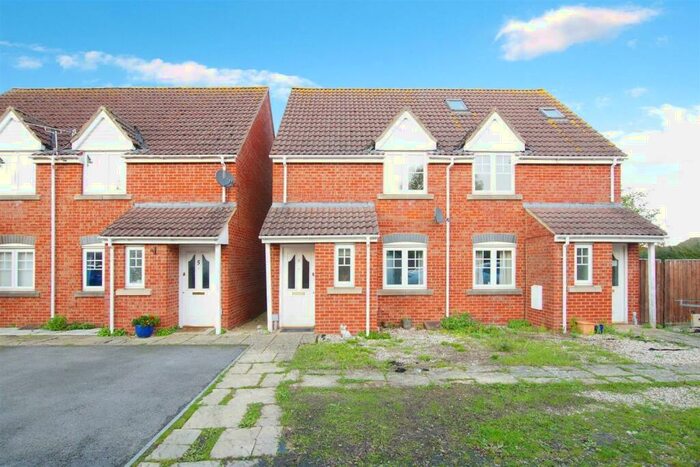 2 Bedroom Semi-Detached House To Rent In The Gardens, Rodbourne Cheney, Swindon, SN25