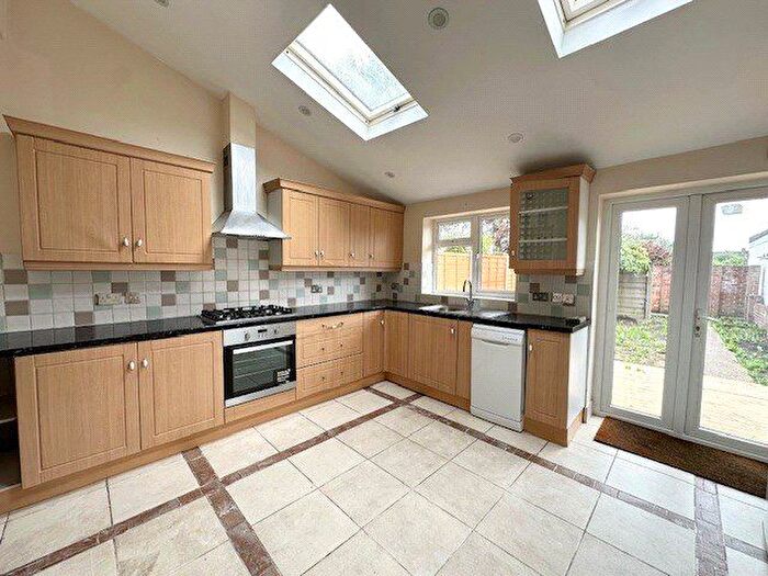 3 Bedroom Terraced House To Rent In Bushy Road, Raynes Park, SW20