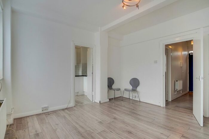 1 Bedroom Flat To Rent In Arnold Estate, Druid Street, London, SE1