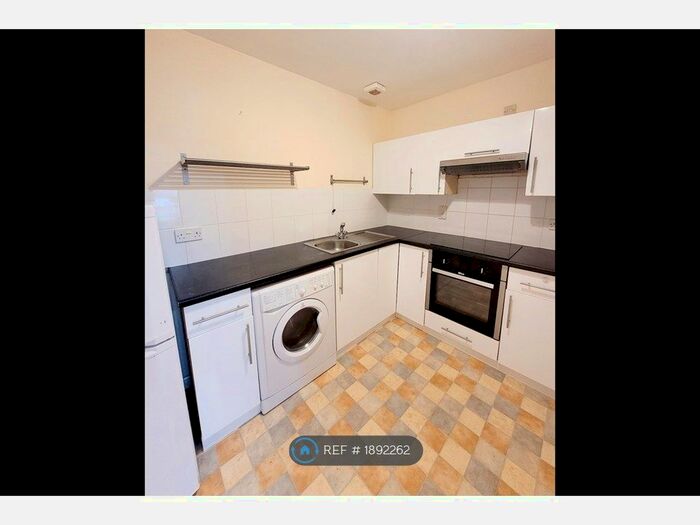 1 Bedroom Flat To Rent In Floyd Road, London, SE7