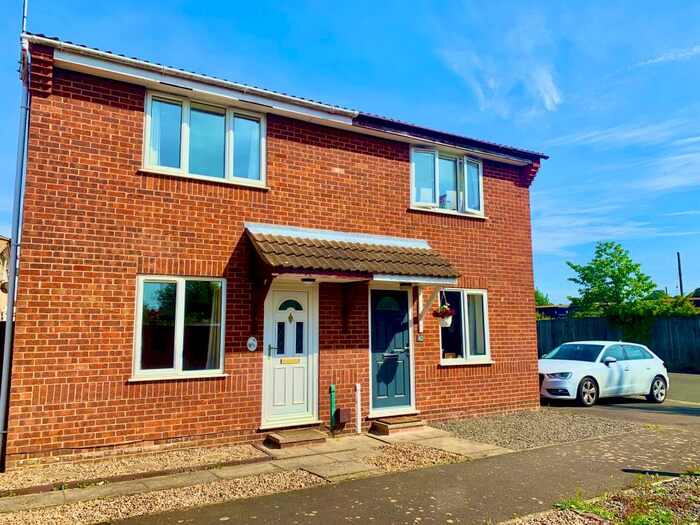 2 Bedroom Semi-Detached House To Rent In Peterhouse Crescent, March, Cambs, PE15