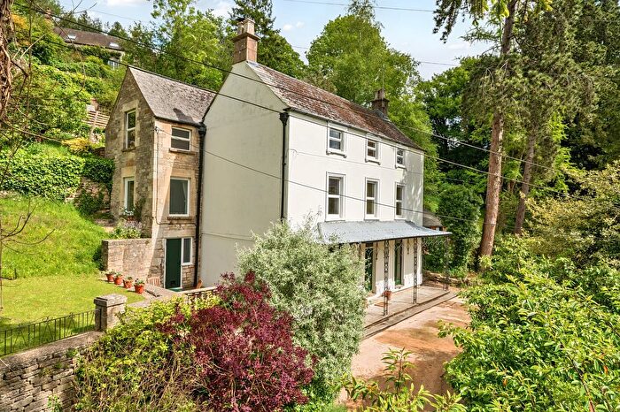 7 Bedroom Detached House For Sale In St. Marys, Chalford, GL6