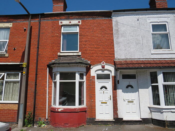 2 Bedroom Terraced House To Rent In Draycott Road, Smethwick, B66