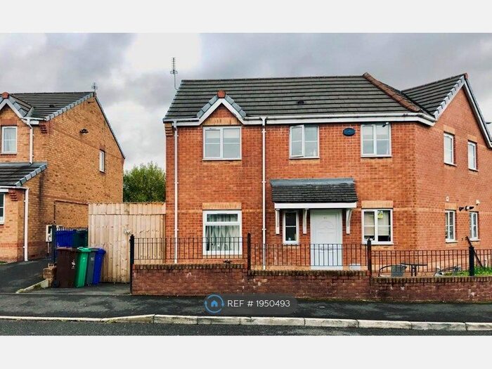 3 Bedroom Semi-Detached House To Rent In Rhine Drive, Manchester, M8
