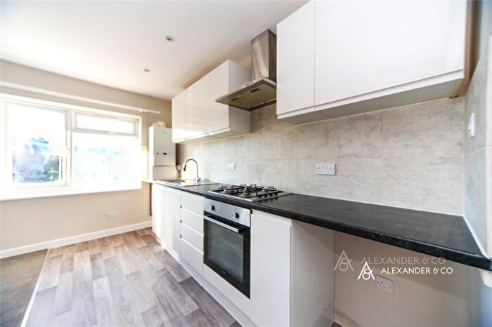 2 Bedroom Flat To Rent In London Road, Dunstable, LU6