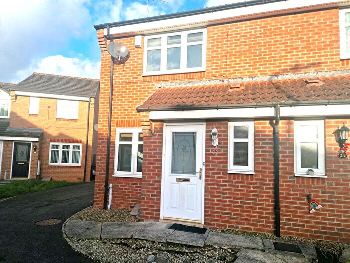 2 Bedroom End Of Terrace House To Rent In The Covers, Swalwell, NE16