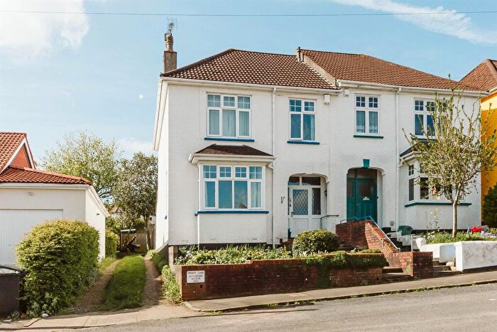 3 Bedroom Semi Detached House For Sale In Harcourt Road | Redland, BS6
