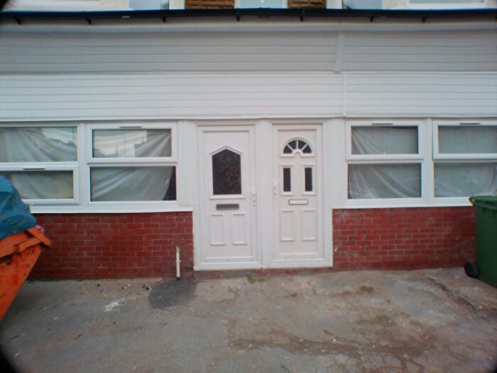 2 Bedroom Flat To Rent In Dean Street, Blackpool, FY4