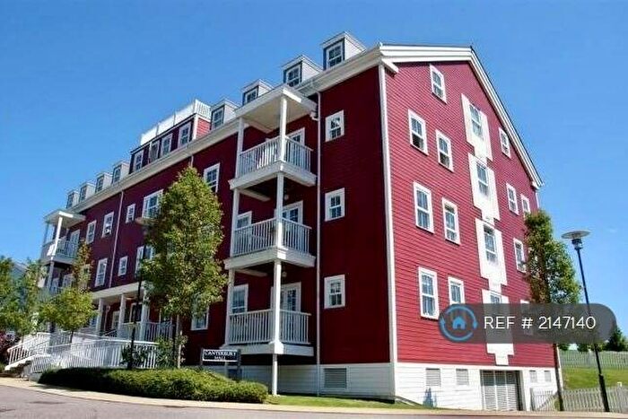 2 Bedroom Flat To Rent In Canterbury Hall, Worcester Park, KT4