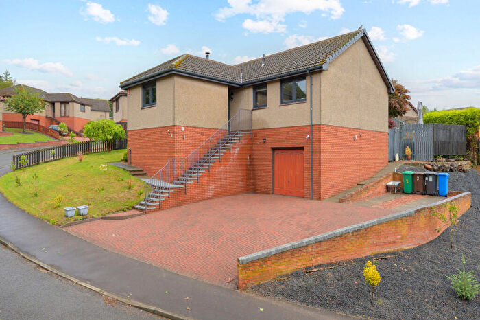 4 Bedroom Bungalow For Sale In Forth View, Kennoway, KY8