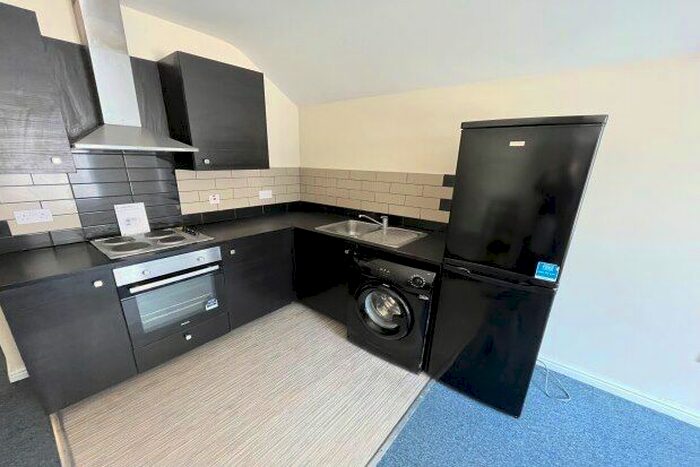 1 Bedroom Flat To Rent In Claude Place, Cardiff, CF24