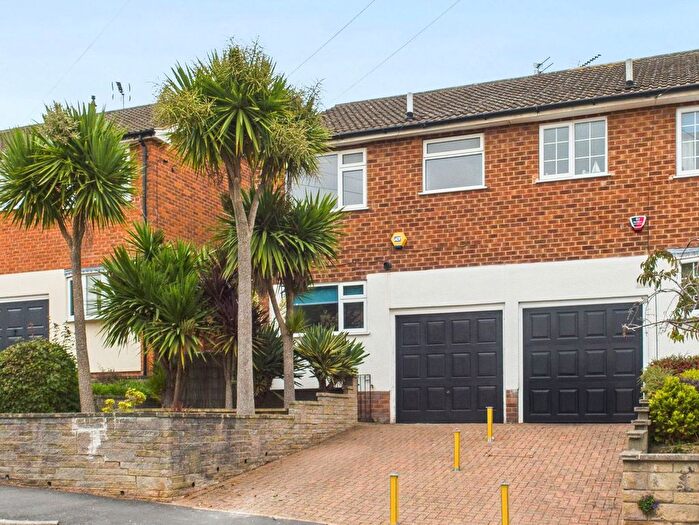 3 Bedroom Semi-Detached House For Sale In Mays Avenue, Carlton, Nottingham, NG4