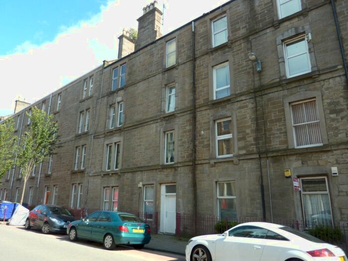 1 Bedroom Flat To Rent In Park Avenue, Stobswell, Dundee, DD4
