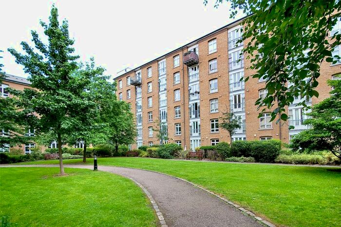1 Bedroom Apartment To Rent In Bow Quarter, E3