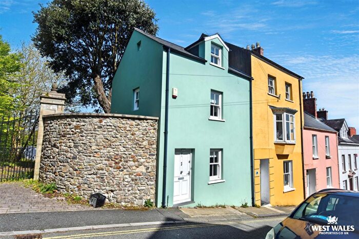 1 Bedroom End Terrace House For Sale In Goat Street, Haverfordwest, SA61