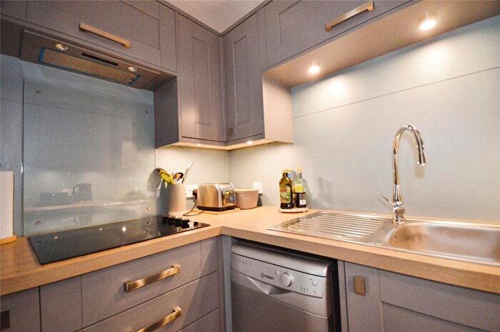 1 Bedroom Apartment For Sale In South Street, Manningtree, Essex, CO11