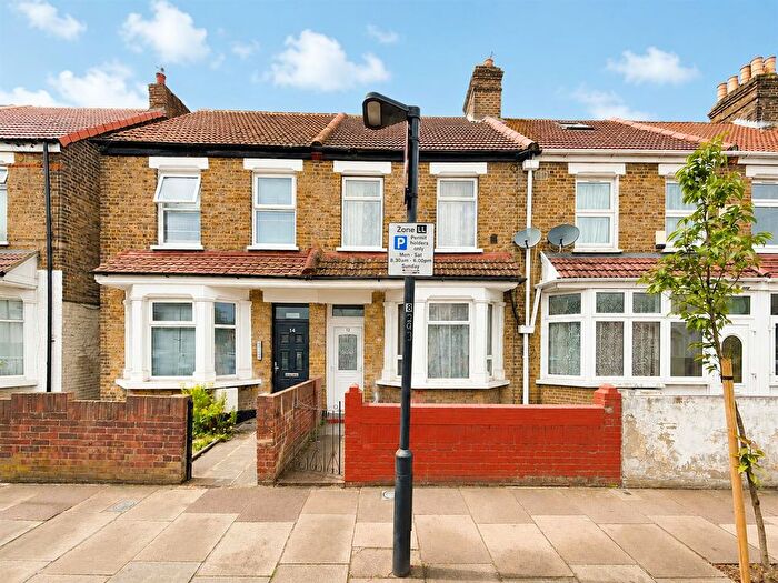 3 Bedroom Terraced House For Sale In Lea Road, Southall, UB2