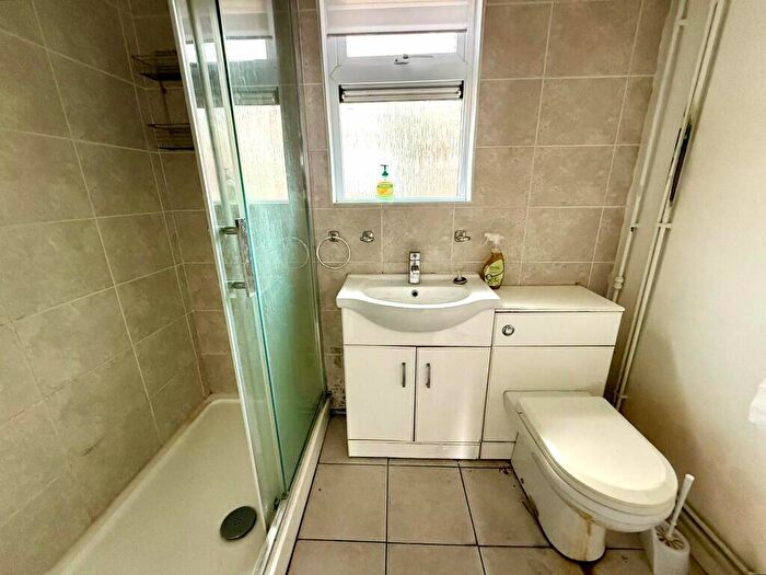 2 Bedroom Bungalow For Sale In Downs View, Royal Wootton Bassett, Swindon, Wiltshire, SN4