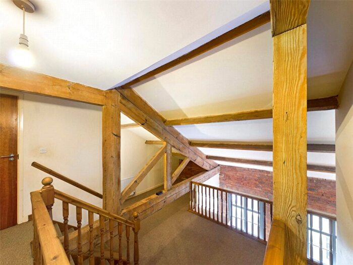 2 Bedroom Apartment To Rent In City Mills, - Mill Street, Bradford, West Yorkshire, BD1