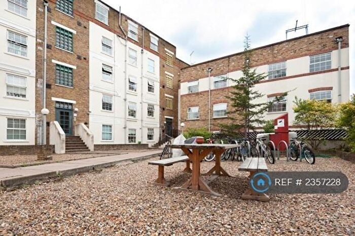 1 Bedroom Flat To Rent In Old Castle Street, London, E1