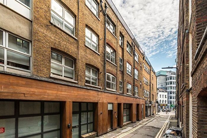 1 Bedroom Flat To Rent In Gatesborough Street, Shoreditch, EC2A