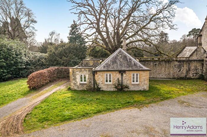 2 Bedroom Detached Bungalow For Sale In Adhurst St. Mary, Petersfield, GU31