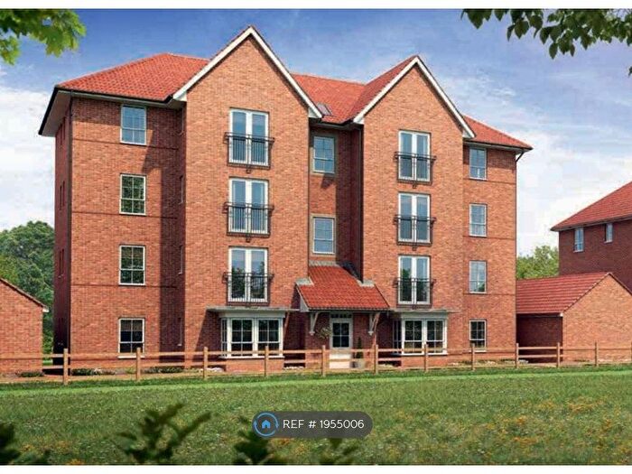 2 Bedroom Flat To Rent In Tawny Grove, Canley, CV4