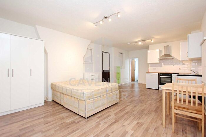 Studio To Rent In Parsifal Road, West Hampstead, London, NW6