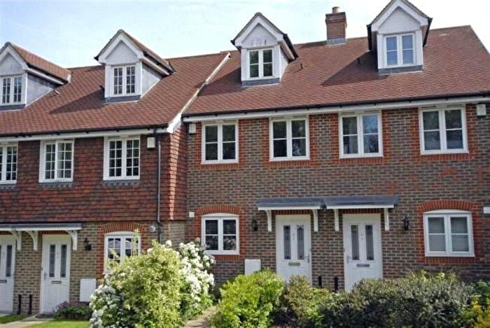 3 Bedroom Property To Rent In Autumn Grove, Bromley, BR1