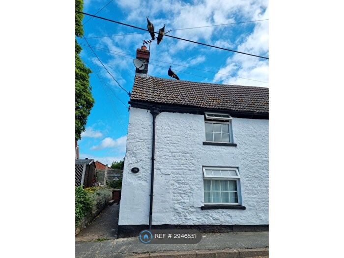 2 Bedroom Semi-Detached House To Rent In Beckside, Brigg, DN20