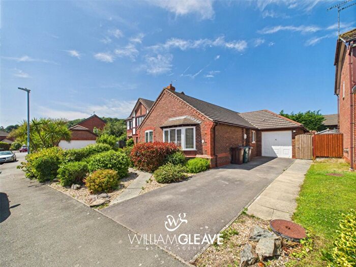 3 Bedroom Bungalow For Sale In Gloddaeth View, Penrhyn Bay, Llandudno, Conwy, LL30