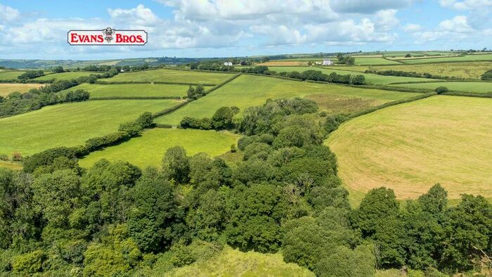 Farm For Sale In Henfwlch Road, Carmarthen, SA33