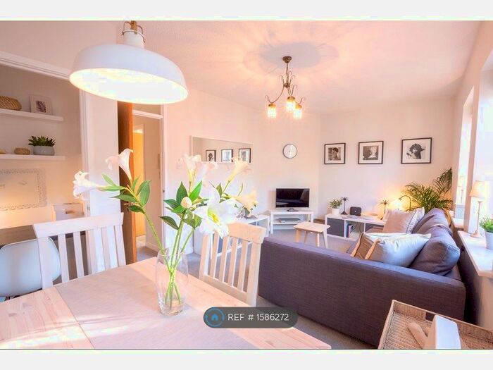 1 Bedroom Flat To Rent In Merchant Court, Leamington Spa, CV32