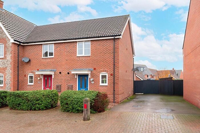 2 Bedroom End Of Terrace House For Sale In Hornbeam Drive, Dereham, NR20